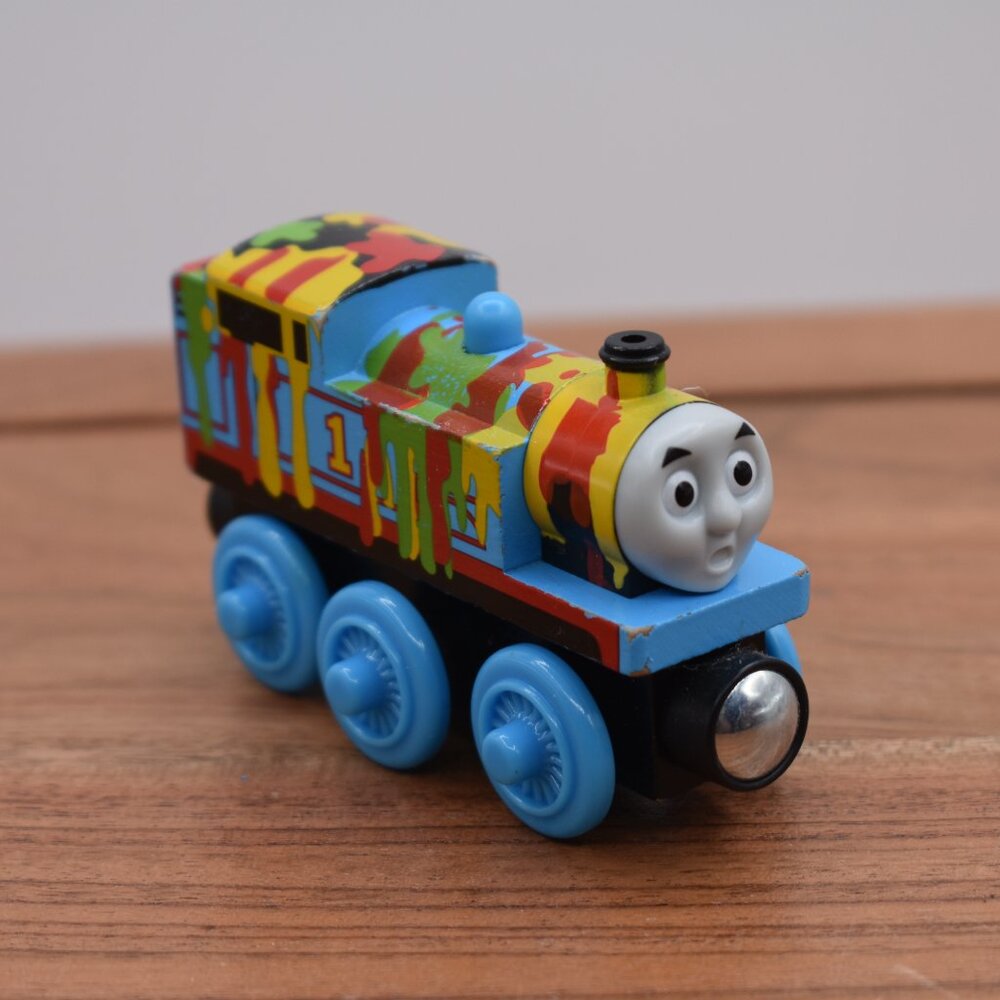 Paint Splattered Thomas the Train Wooden Railway Tank Engine Friends 2003 Rare - Picture 3 of 6